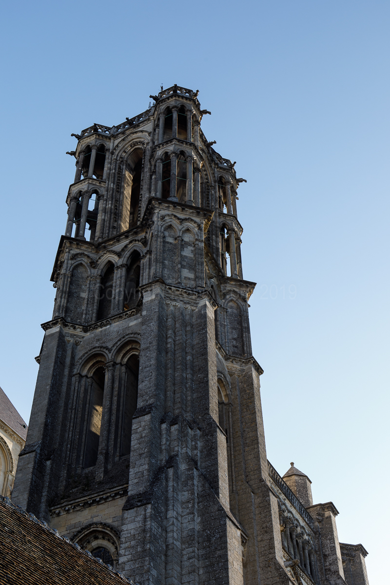 Laon