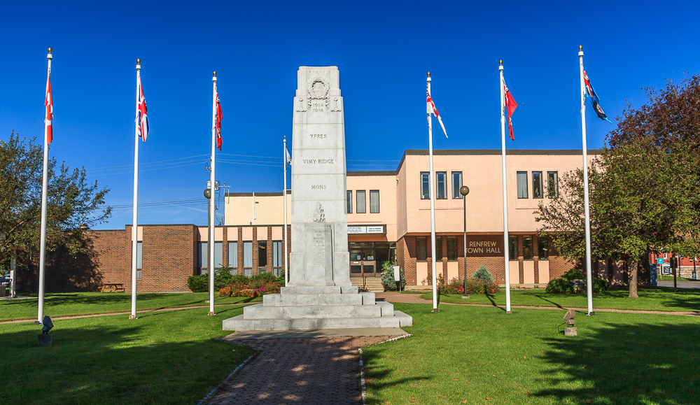 Renfrew ON