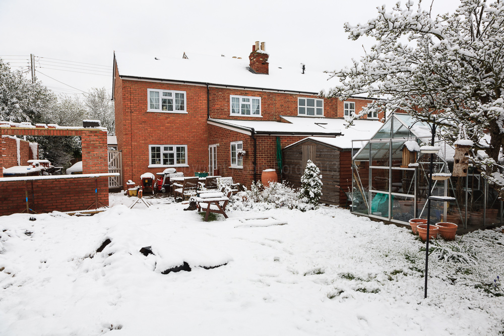 Late snow in April 2008