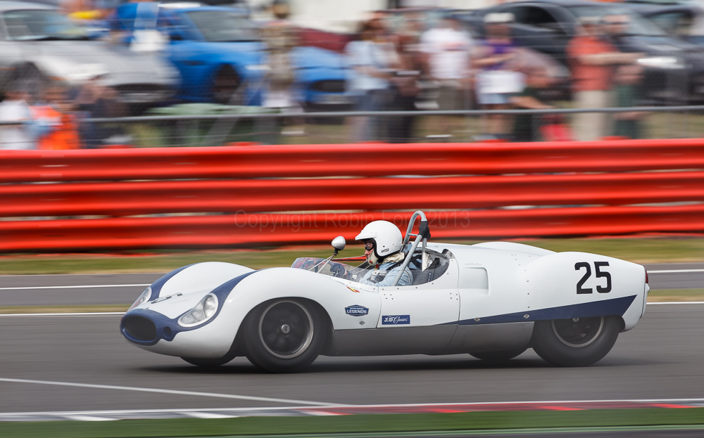 Stirling Moss Trophy for pre '61 sports cars